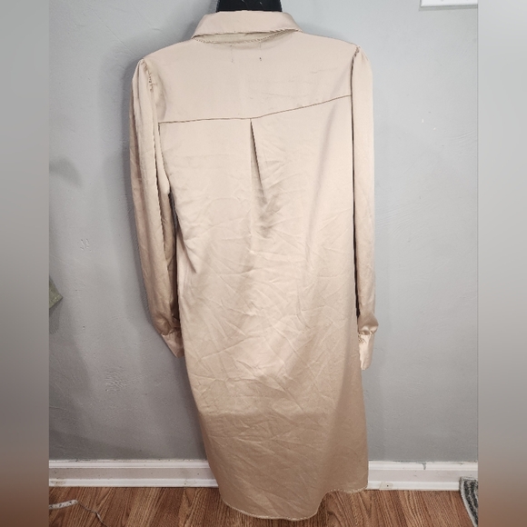 Wuko Gals~ Satin like long sleeve pearl buttons down, sand midi dress, Sz XS - Picture 6 of 13